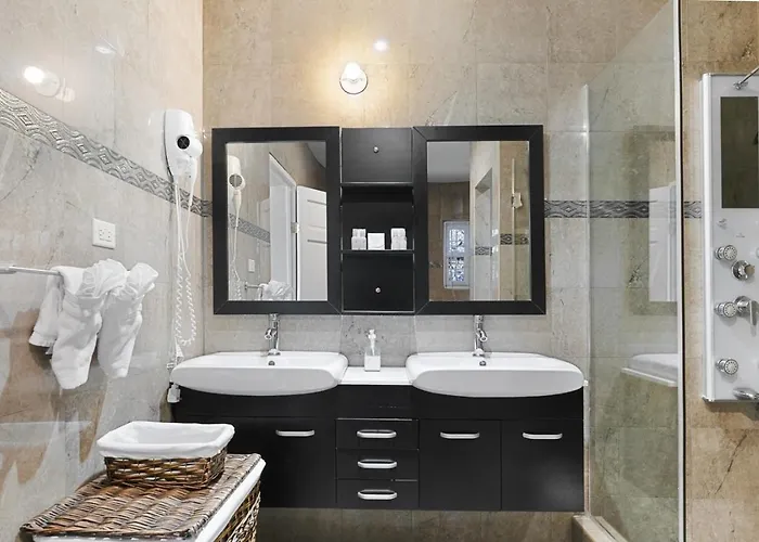 Hospitality Expert Vsv Bf 3br Pool Montego Bay