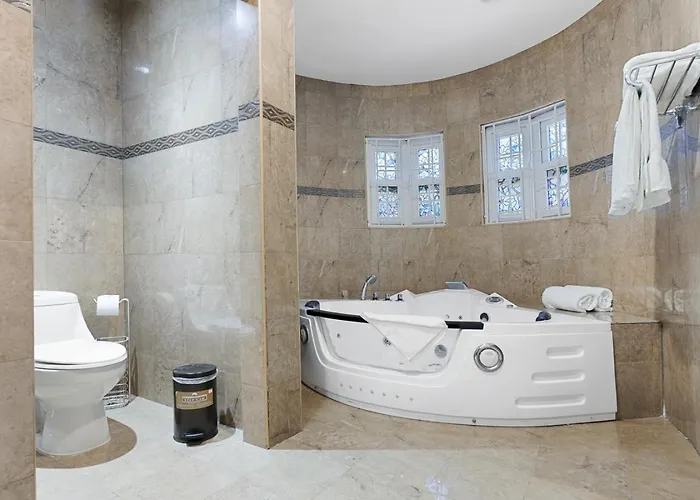 Villa Hospitality Expert Vsv Bf 3br Pool