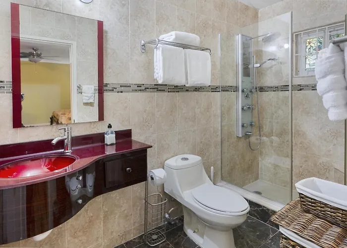 Hospitality Expert Vsv Bf 3br Pool * Montego Bay
